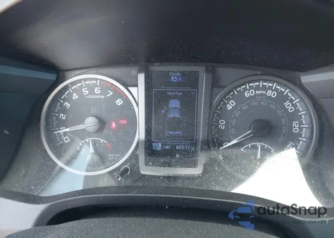 2020 Toyota Tacoma Sr5 V6 z USA, uszkodzony, nr VIN 3TMAZ5CNXLM136958